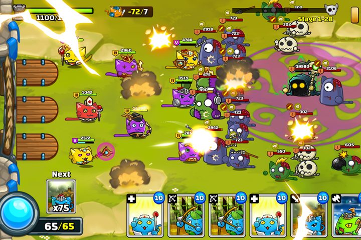 Screenshot 1: Meowar - PvP Cat Merge Defense TD