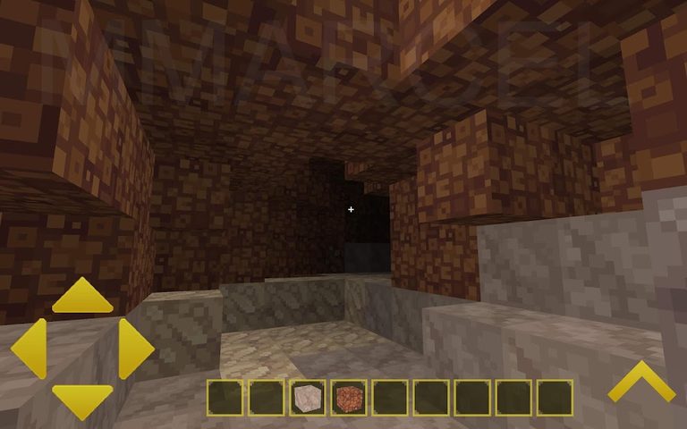 Screenshot 8: Crafting and Building