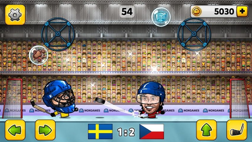 Screenshot 1: Puppet Hockey: Pond Head