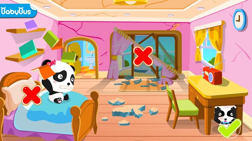 Screenshot 1: Baby Panda Earthquake Safety 1