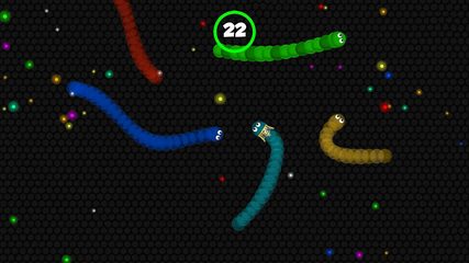 Screenshot 2: Snaky .io - MMO Worm Battle